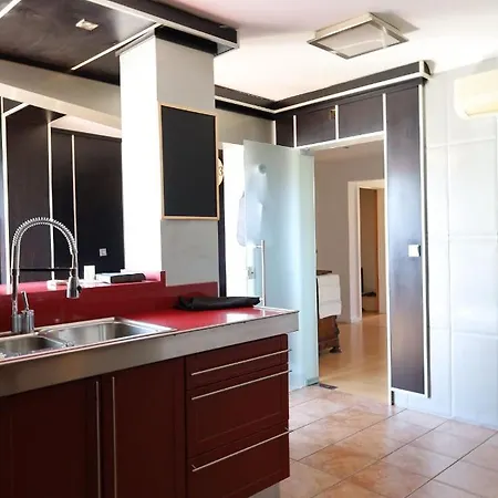 House Prada * Bragance