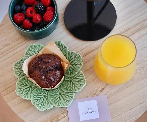 House Prada * Braganca